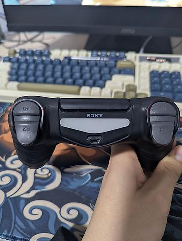 ps5 controller: Продам геймпад, оригинал, могу скинуть тест на дрифты люфты итд, в — 2