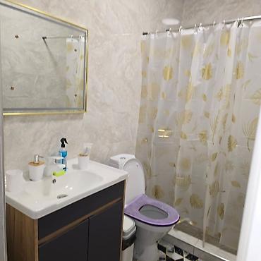 Продажа домов: Дом, 230 м², 8 комнат, Собственник — 15