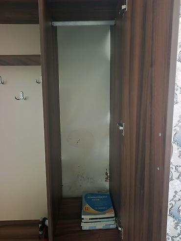 ayaqqabı dolabı ucuz: İşlənmiş, 2 qapılı, Güzgülü, Açılan, Düz dolab — 2