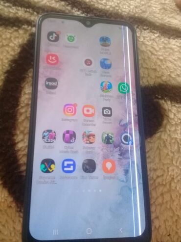 telefon ekranları: Samsung Galaxy A50, rəng - Bej, Zəmanət, Kredit, Qırıq