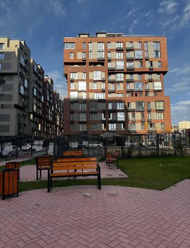 квартира маявка: 2 бөлмө, 60 кв. м, Элитка, 9 кабат, ПСО (өзү оңдоп түзөтүп бүтүү үчүн)