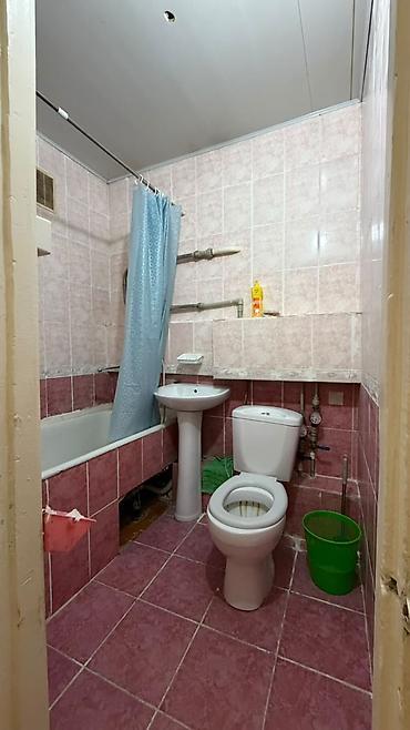 single room flat: 2 комнаты, 44 м², 5 мкр 104 серия, 3 этаж, Старый ремонт — 3