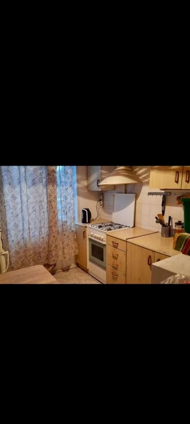 аренда квартира чолпон ата: 1 бөлмө, Риелтор, Чогуу жашоосу жок, Жарым -жартылай эмереги бар