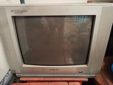 lg новый: Продаётся телевизор цветной, новый. Купили и не пользовались