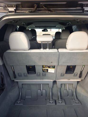 Toyota: Toyota Sienna: 2019 г., 3.5 л, Автомат, Бензин, Минивэн — 10