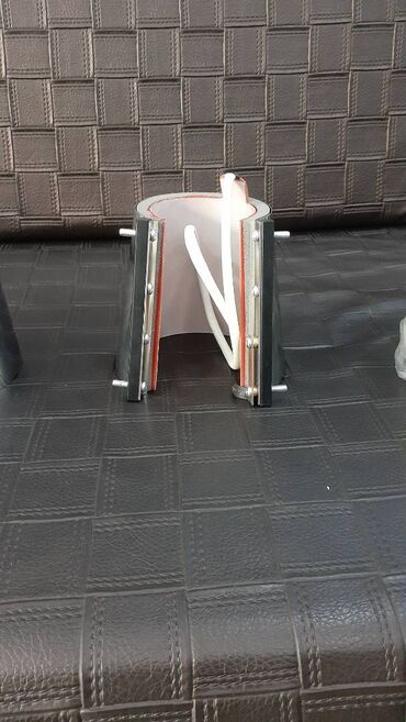 Pres aparatları: Səliqəli istifadə olunub. Fincanlara idman papaqlarına t-shirtlərə — 17