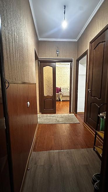 Продажа квартир: 3 комнаты, 63 м², ул. Алматинка / Салиева 105 серия, 5 этаж, Косметический ремонт — 6