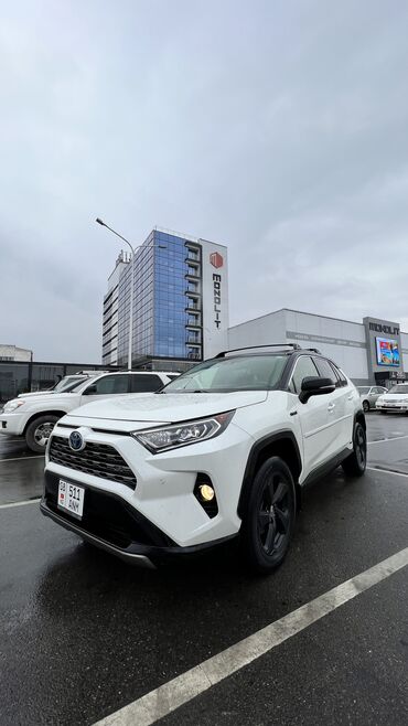 порте 2: Toyota RAV4: 2020 г., 2.5 л, Вариатор, Гибрид, Кроссовер