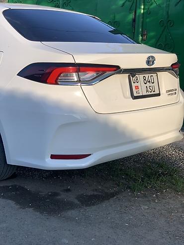 coroll: Toyota Corolla: 2019 г., 1.8 л, Вариатор, Гибрид, Седан — 6