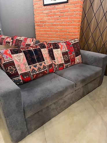 Ev üçün mebel: Obyekt ucun divanlar satilir ela veziyetde Qiymet: 220azn Ünvan — 1