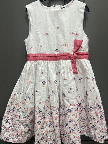 белое платье: Детское платье