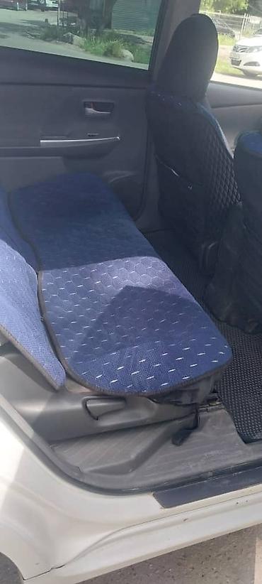 Toyota: Toyota Prius V: 2012 г., Гибрид, Универсал — 6