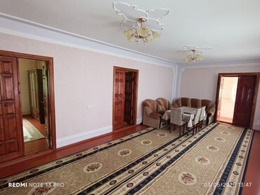 xoşbulaq ev satılır: 120 kv. m, 3 otaqlı, Qaz, İşıq, Su