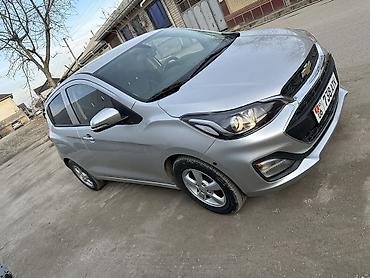 Chevrolet: Chevrolet Spark: 2017 г., 1 л, Автомат, Бензин, Хэтчбэк — 3