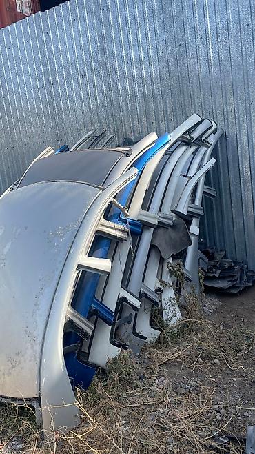 Крылья и комплектующие: Кузовные детали крыша,крыло,рамка радиатора,экран,жопа,задние крылья — 4