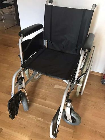 Invalidska kolica: KOLICA, uvoz iz Nemačke, polovnastanje odlično. Širina sedišta je — 8