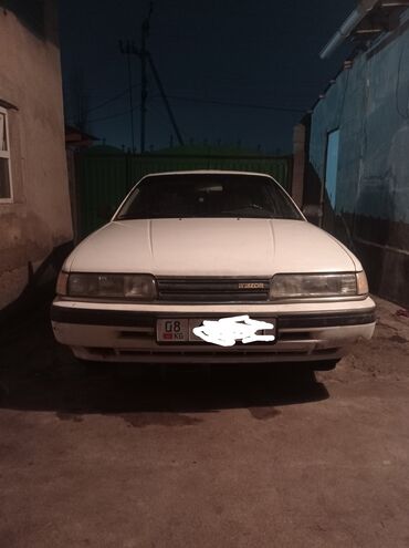 мазда переходка: Mazda 626: 1989 г., 2 л, Механика, Бензин, Хэтчбэк