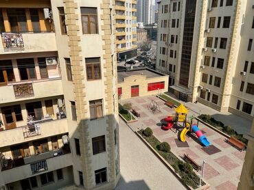 razində 3 otaqlı evlər: 🏡 Həzi Aslanov metrosuna yaxın super təmirli 3 otaqlı mənzil kirayə