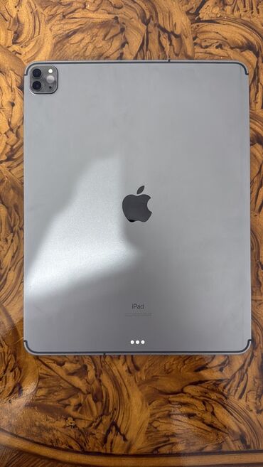 Masaüstü kompüterlər və iş stansiyaları: İşlənmiş Apple iPad 8 (2020), 12,9", 128 GB, Ünvandan götürmə
