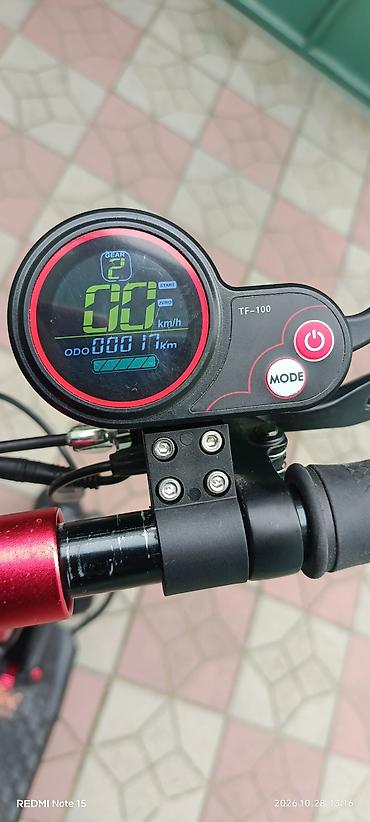 mikrafon şur: **KugooKirin M4 Pro+ elektrik skuter** Cəmi 17 km məsafə qət edib — 5