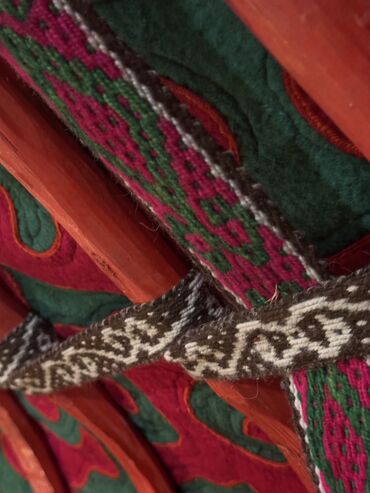 Продажа юрт: Продается боз уй, 75 баш, 5 канат Для другой подробной информации - — 8