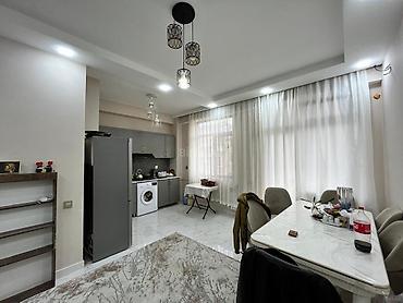 prestij park ev satilir: 2otaqdan 3otaga duzelmis super menzil.İsiq su qaz daimidi — 2