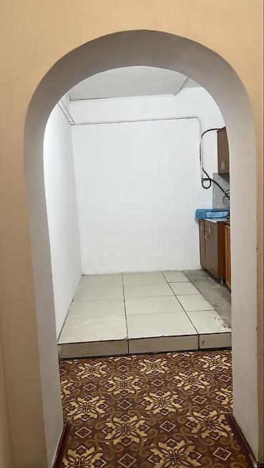 суточные квартира кызыл аскер: 2 комнаты, 45 м², Кызыл Аскер 1 этаж — 4