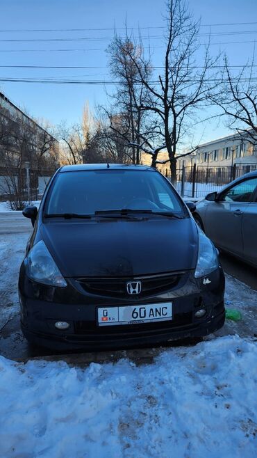 Honda: Honda Jazz: 2004 г., 1.4 л, Механика, Бензин, Хэтчбэк