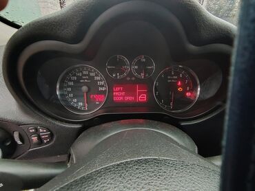 Alfa Romeo: Alfa Romeo 147: 1.6 l | 2007 г. 272256 km Hečbek — 6