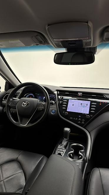 Toyota: Toyota Camry: 2019 г., 2.5 л, Вариатор, Гибрид, Седан — 9