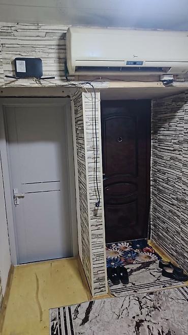 Mənzillər: Bakı, Sahil qəsəbəsi, 4 otaqlı, Köhnə tikili, 81 kv. m — 1