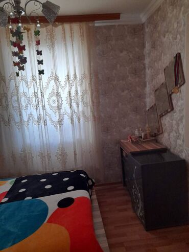 Uzunmüddətli kirayə mənzillər: 3-otaqlı mənzil kirayə verilir, 28 May m., 90 m² Her bir şeraiti var — 10