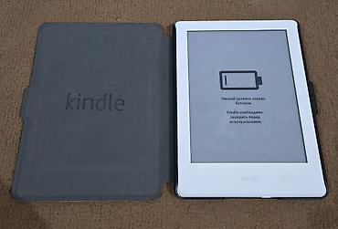 продаю комплект: Электронная книга, Amazon, Б/у, 6" - 7", Wi-Fi, цвет - Белый — 1