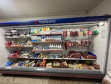 дорожный холодильник: Холодильная пристенная витрина открытая, гастрономическая Особенности — 3