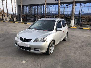 Mazda: Mazda Demio: 2003 г., 1.3 л, Автомат, Бензин, Минивэн