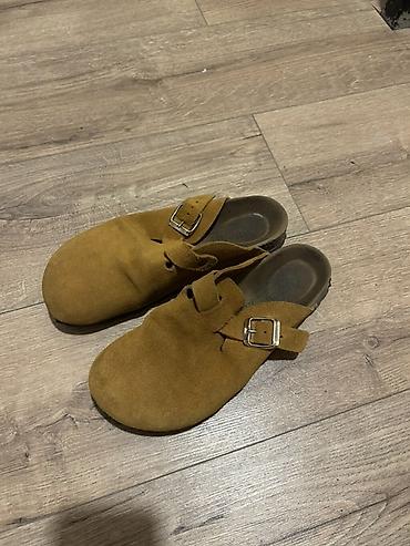 Digər ayaqqabılar: 1.Ботинки Натуральная кожа Размер 39 Цена 60 azn 2. Зимние ботинки — 5