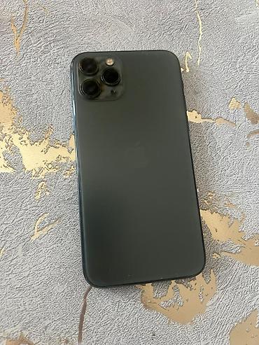 IPhone 11 Pro, Matte Midnight Green