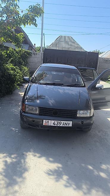 passat variant: Volkswagen Polo: 1997 г., Автомат, Хэтчбэк — 2