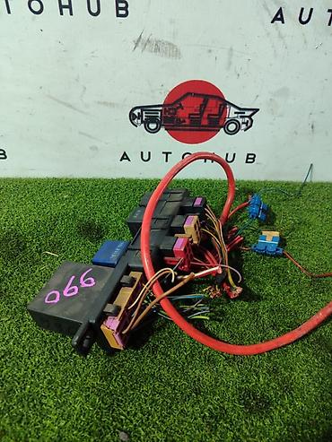 Блок предохранителей Audi A6 C5 1.9, год 2000. - Оригинальный узел с at lalafo.kg Блок предохранителей Audi A6 C5 1.9, год 2000. - Оригинальный узел с
