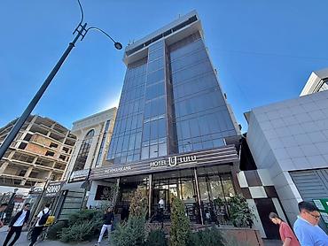 Кеңселерди сатуу 165 м², Ремонту бар, Бизнес борбор, 4 кабат lalafo.kg да Кеңселерди сатуу 165 м², Ремонту бар, Бизнес борбор, 4 кабат