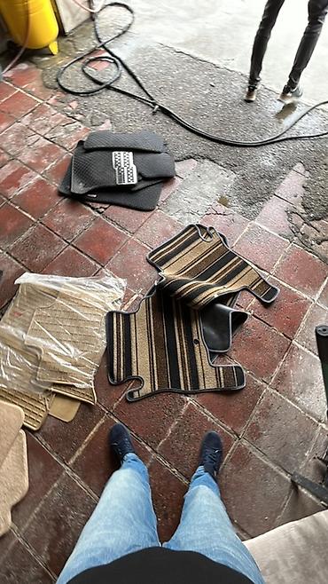 mersedes salon: Qiymeti ele bele yazmışam ikinci el ayag altılardı kim isdese yaza — 1