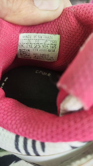 Детская обувь: Детские резиновые сапоги Crocs Handle It Rain Boot, цвет ярко‑розовый — 10