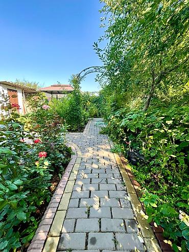 Продажа коттеджей и домов: 🏡 Продается уютная двухэтажная дача в Воронцовке! 📍 Локация — 11