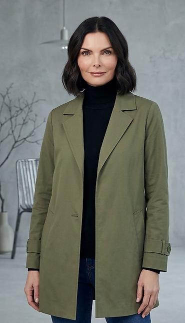 ženski sat: Ženski mantil/jakna u maslinasto zelenoj boji, elegantnog — 1