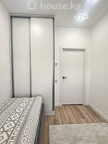 жилой городок: 4 комнаты, 102 м², Элитка, 3 этаж, Евроремонт — 9