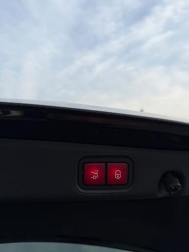 Mercedes-Benz: Mercedes-Benz E-Class: 2020 г. — 19