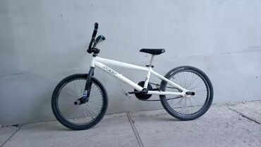 колесо велосипед: Срочно продаю бмх в хорошем состоянии покупал за 8000сом