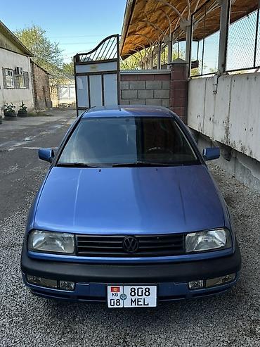 Volkswagen Vento: 1993 г., 1.8 л, Кол менен иштөөчү, Бензин, Седан lalafo.kg да — 6 Volkswagen Vento: 1993 г., 1.8 л, Кол менен иштөөчү, Бензин, Седан — 6
