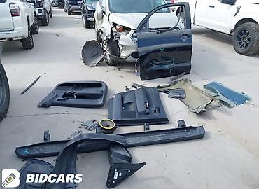 Scion: Toyota Sequoia: 2021 г., Автомат, Бензин, Внедорожник — 10