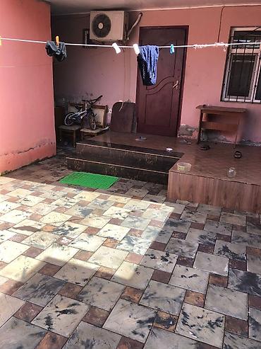 Həyət evləri və villaların satışı: Binəqədi qəs. 3 otaqlı, 110 kv. m, Orta təmir — 25